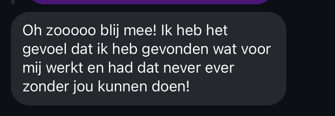 WhatsApp review van klant die aangeeft eindelijk gevonden te hebben wat werkt dankzij Unstoppable Content 1:1
